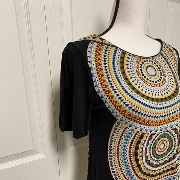 Cha Cha Vente women’s Aztec patterned short sleeve casual mini tunic dress sz M - Picture 2 of 7